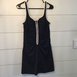 Reebok Play Dry Black Stretch Tennis Dress with Bra Lining Women 12.